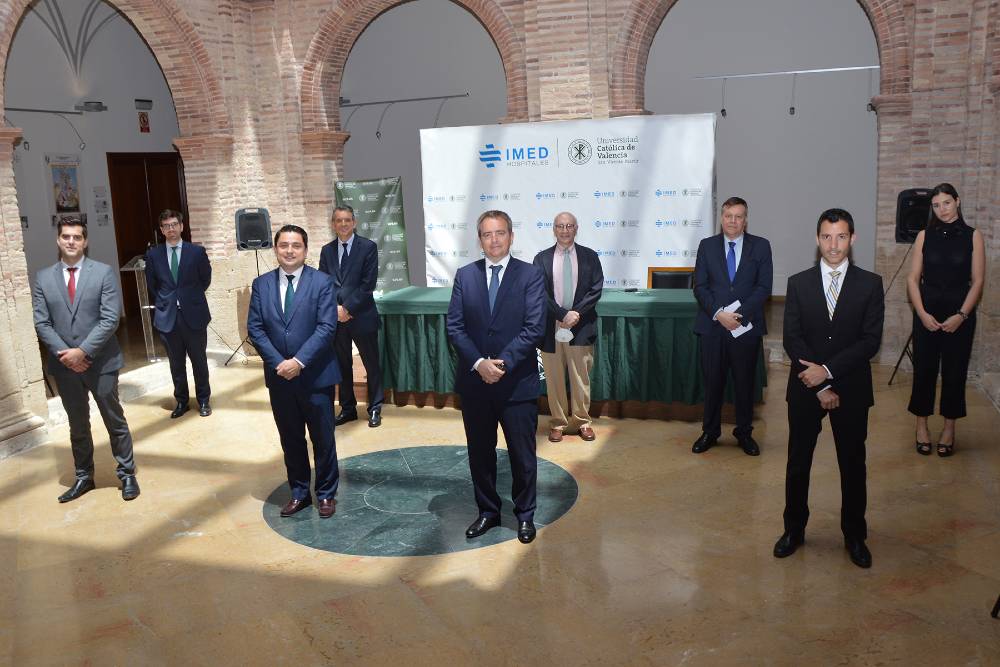 Acuerdo entre IMED Hospitales y la Universidad Católica de Valencia